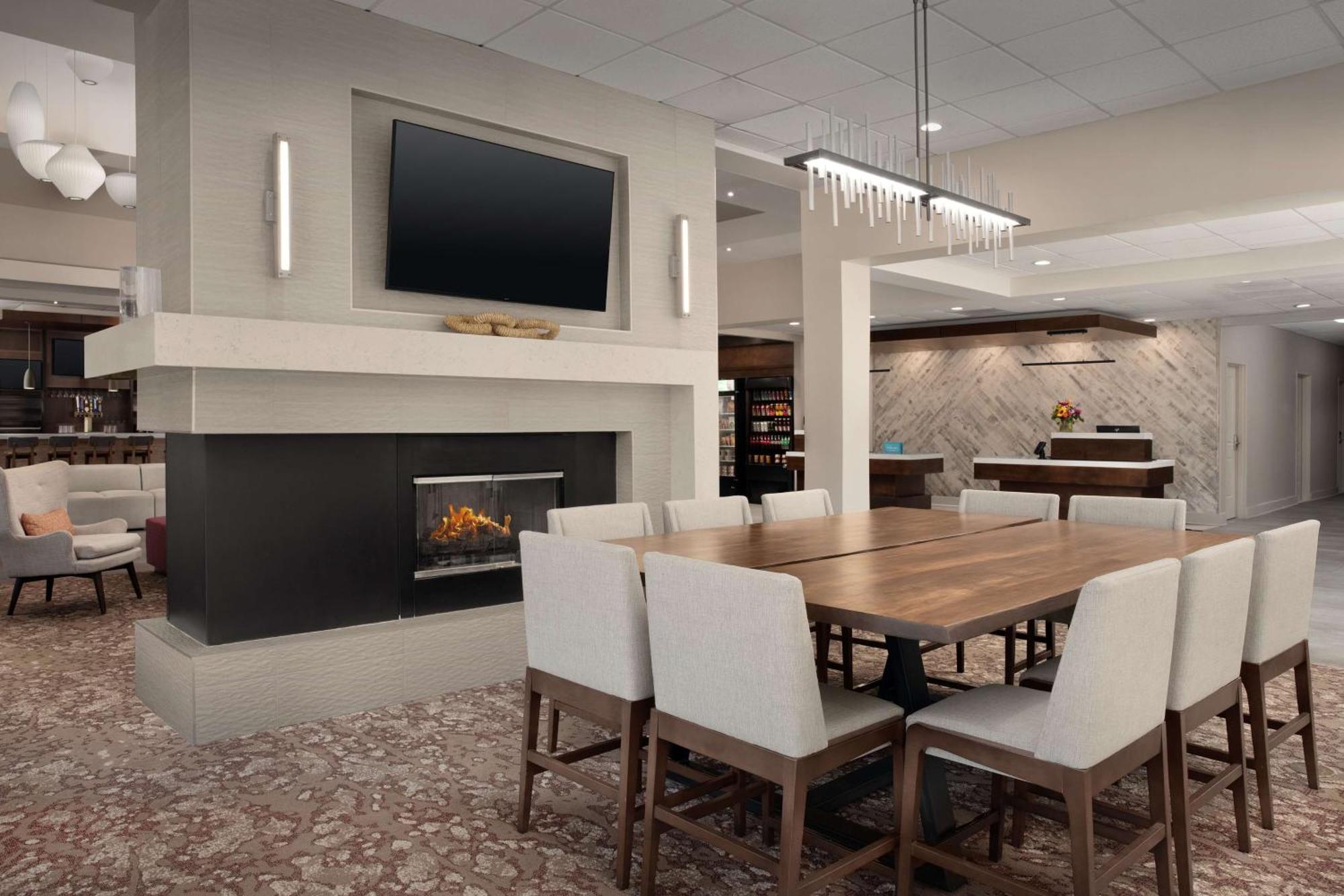 Hilton Garden Inn Philadelphia-Fort Washington Ngoại thất bức ảnh